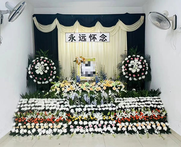 灵堂 (2)